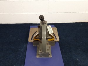 Thumbnail image of CHESTER HN-4 Heavy Duty Guillotine Hand Corner Notcher Max Notch 152x152 mm 