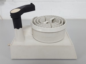 Thumbnail image of Bio-Rad Model 2110 Fraction Collector Lab Equipment
