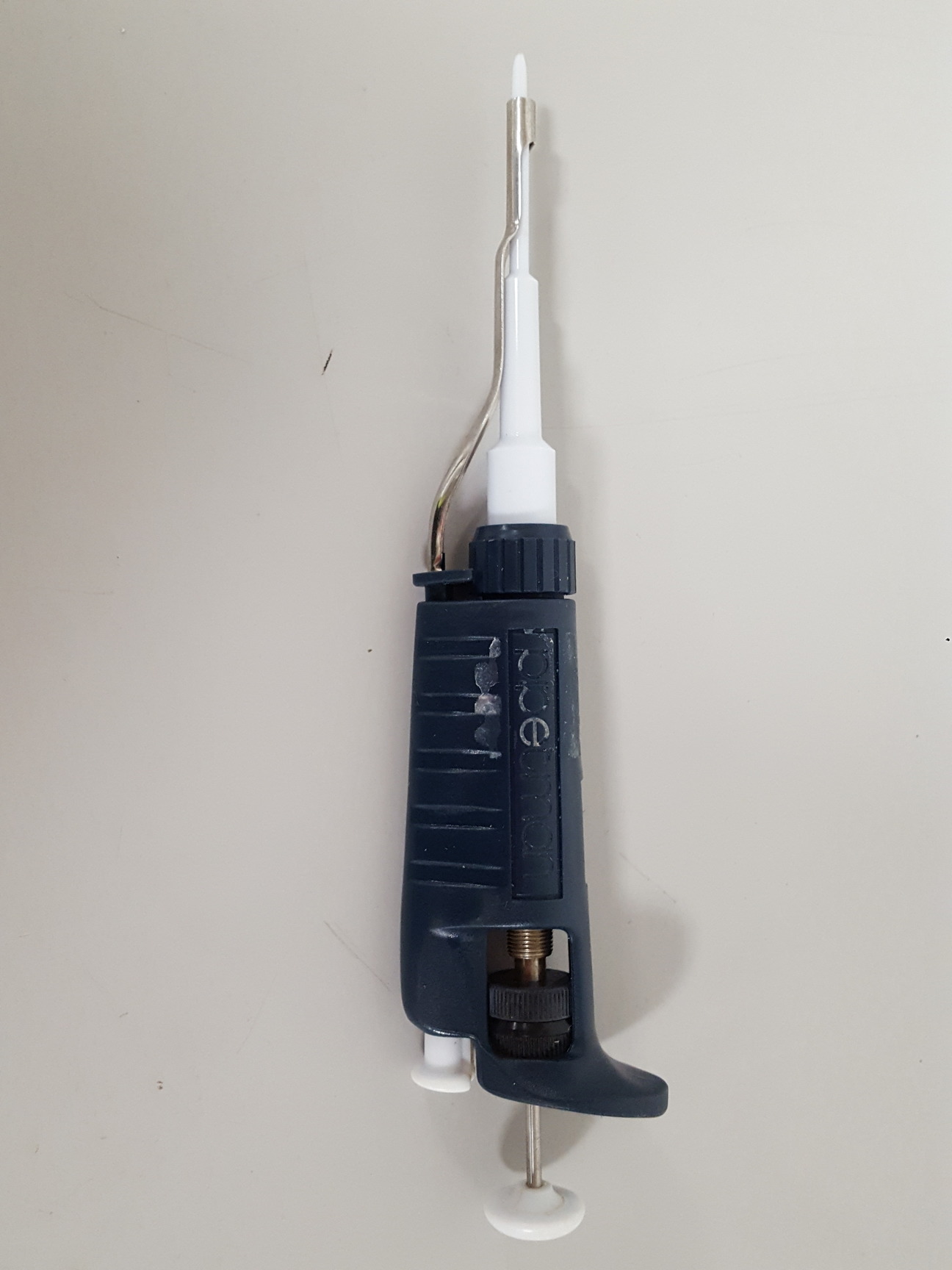 Image of Gilson Pipetman P Series P2 Single Channel Pipette Lab