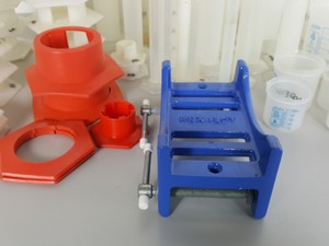 Thumbnail image of Large Lot of Plastic Graduated Cylinders, Beakers, Bases & Other Misc Lab Items