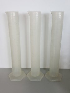 Thumbnail image of Large Lot of Plastic Graduated Cylinders, Beakers, Bases & Other Misc Lab Items