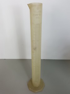 Thumbnail image of Large Lot of Plastic Graduated Cylinders, Beakers, Bases & Other Misc Lab Items