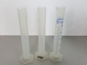 Thumbnail image of Large Lot of Plastic Graduated Cylinders, Beakers, Bases & Other Misc Lab Items