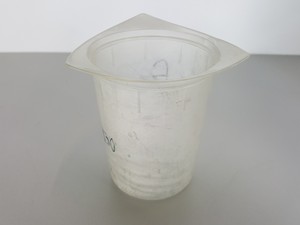 Thumbnail image of Large Lot of Plastic Graduated Cylinders, Beakers, Bases & Other Misc Lab Items