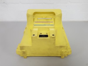 Thumbnail image of Marquette Hellige Responder 3000 Defibrillator Lab Equipment