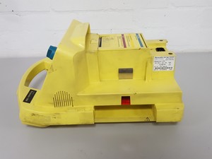 Thumbnail image of Marquette Hellige Responder 3000 Defibrillator Lab Equipment