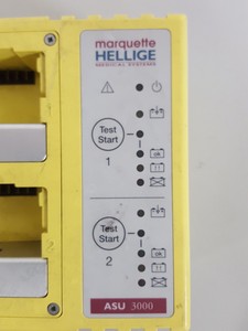 Thumbnail image of Marquette Hellige Responder 3000 Defibrillator Lab Equipment