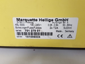 Thumbnail image of Marquette Hellige Responder 3000 Defibrillator Lab Equipment