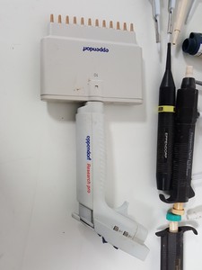 Thumbnail image of Job Lot 38 Lab Pipettes, Eppendorf, Gilson, Finnpipette, Thermo