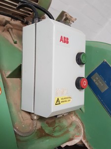 Thumbnail image of Clipper EW2-40-3 Stone Disc Saw Table Saw Abrasive Wheel 3-Phase