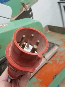 Thumbnail image of Clipper EW2-40-3 Stone Disc Saw Table Saw Abrasive Wheel 3-Phase