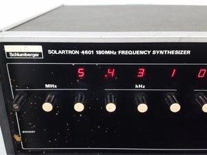 Thumbnail image of Schlumberger Solartron 4601 180MHz Frequency Synthesizer Lab