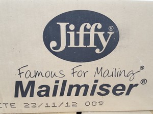 Thumbnail image of 500x Size 1 Jiffy Bags Mailmiser White 5 Boxes