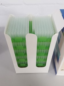 Thumbnail image of 2x Fisherbrand SureOne Micropoint Graduated Pipette Tips(960 each) 100-1000ul