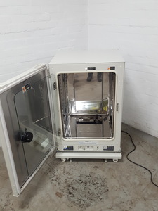 Thumbnail image of Sanyo MCO-18AIC UV Co2 Incubator Lab