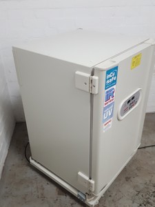Thumbnail image of Sanyo MCO-18AIC UV Co2 Incubator Lab