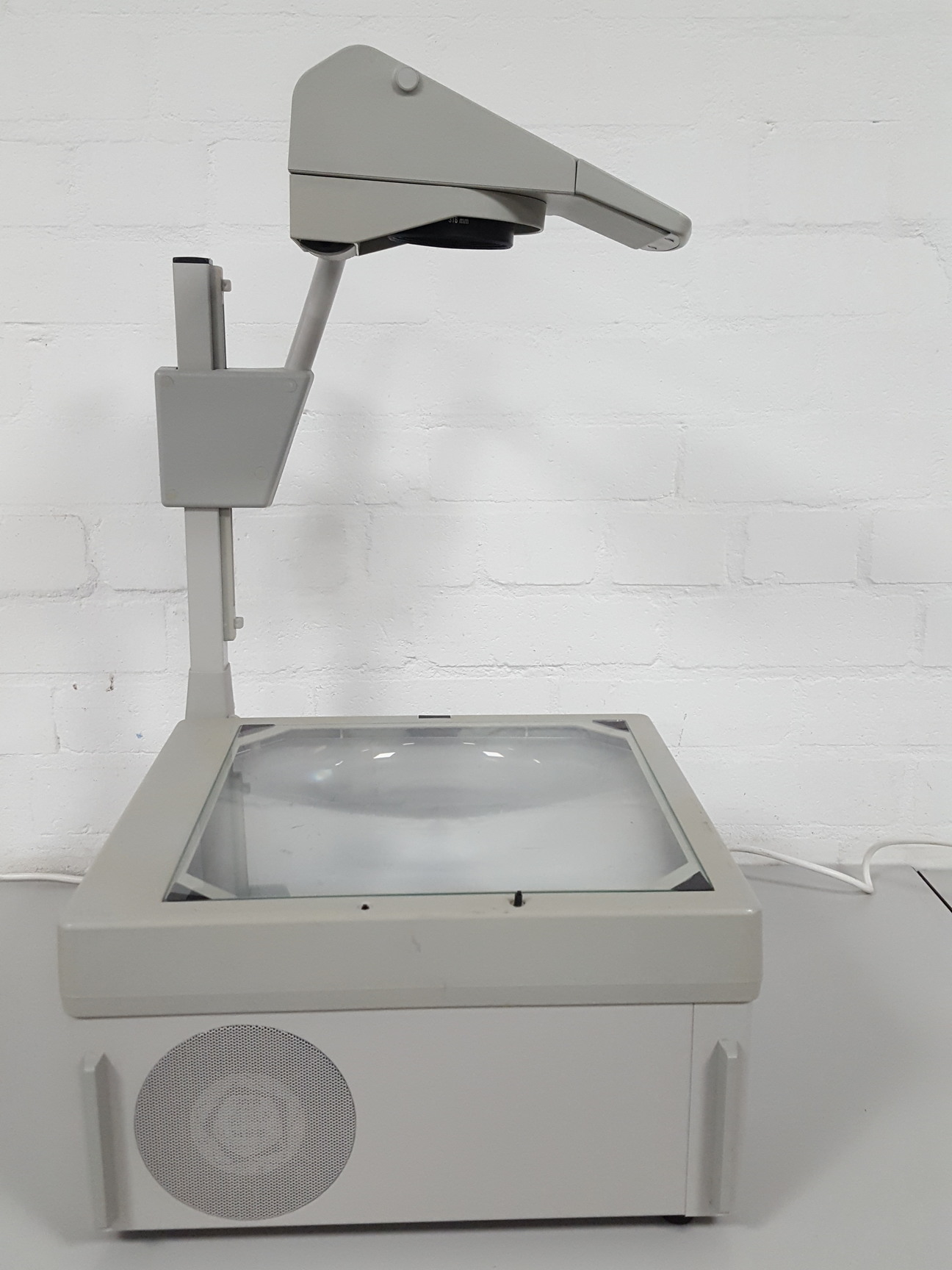 Image of Elite Vision Portable 250 Overhead Projector OHP Acetate