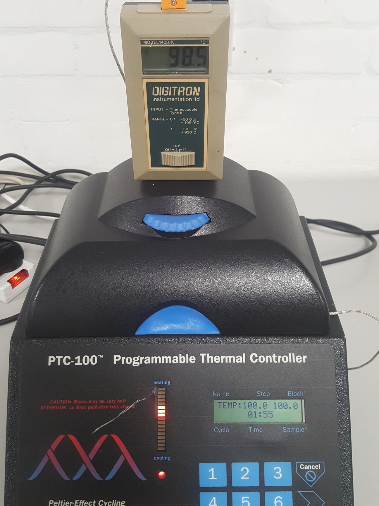 Image of MJ Research PTC-100 Programmable PCR DNA Thermal Cycler Lab