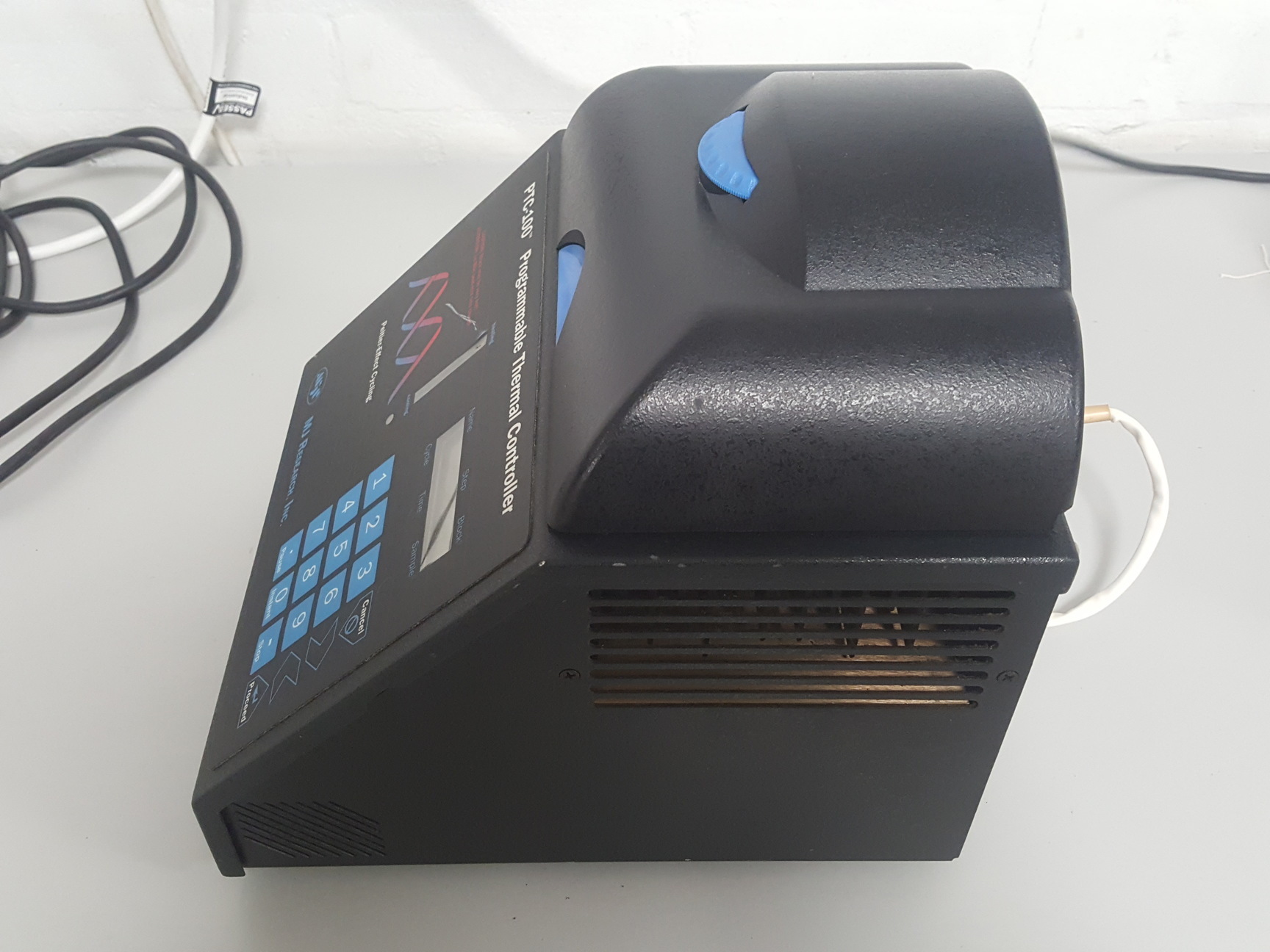 Image of MJ Research PTC-100 Programmable PCR DNA Thermal Cycler Lab