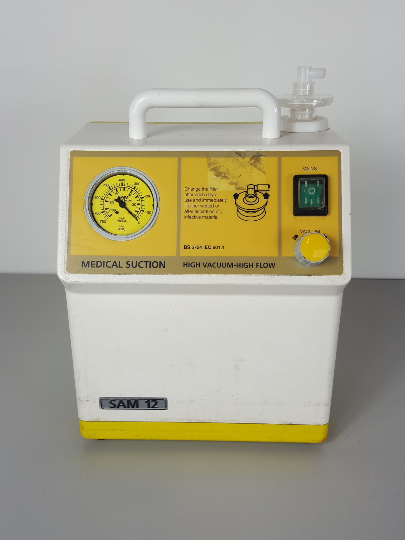 Image of SAM 12 Suction Vacuum Pump Unit BS 5724 IEC 601.1 Lab