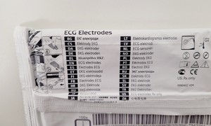 Thumbnail image of GE MAC 2000 ECG Analysis System With Broken LCD