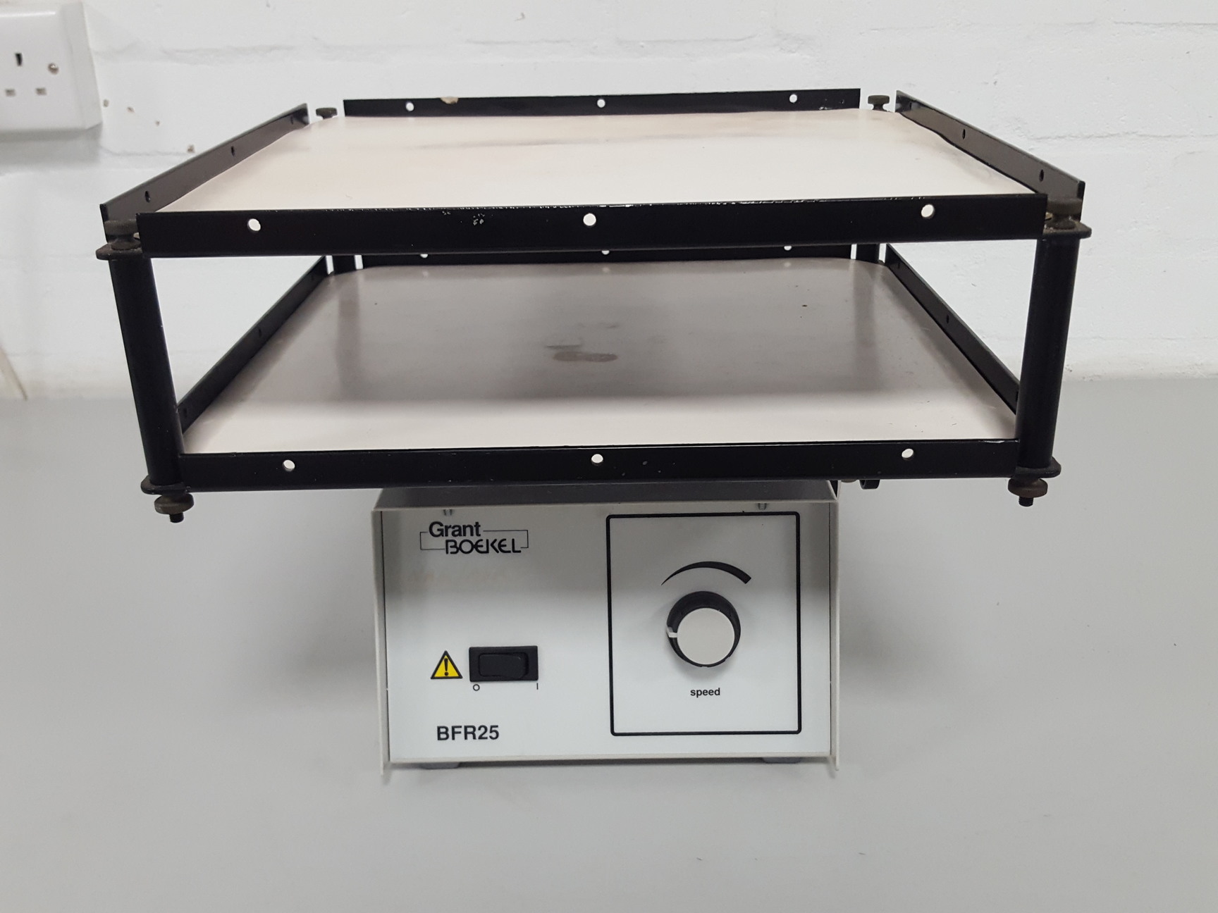 Image of Grant Boekel BFR 25 Laboratory Platform Mixer Shaker / Rocker Lab