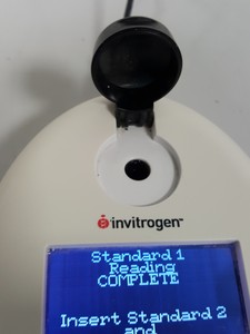 Thumbnail image of Invitrogen Qubit Q32857 Fluorometer Lab