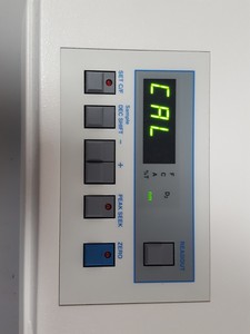 Thumbnail image of Cecil CE1011 UV/Vis Low Cost UV VIS Spectrophotometer Lab Equipment