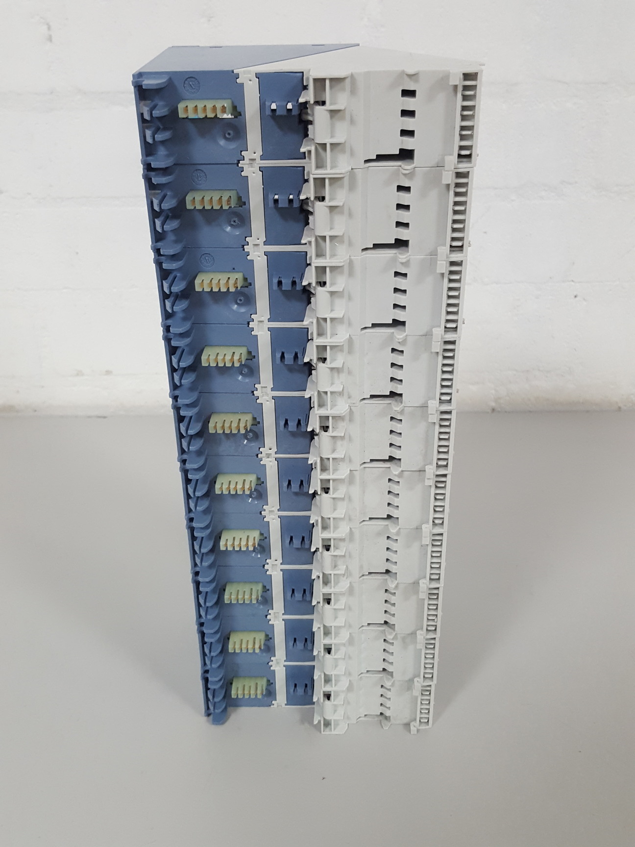 Image of 10x Siemens PTM1.2U10 Switching Control Gear Measured Valve Module