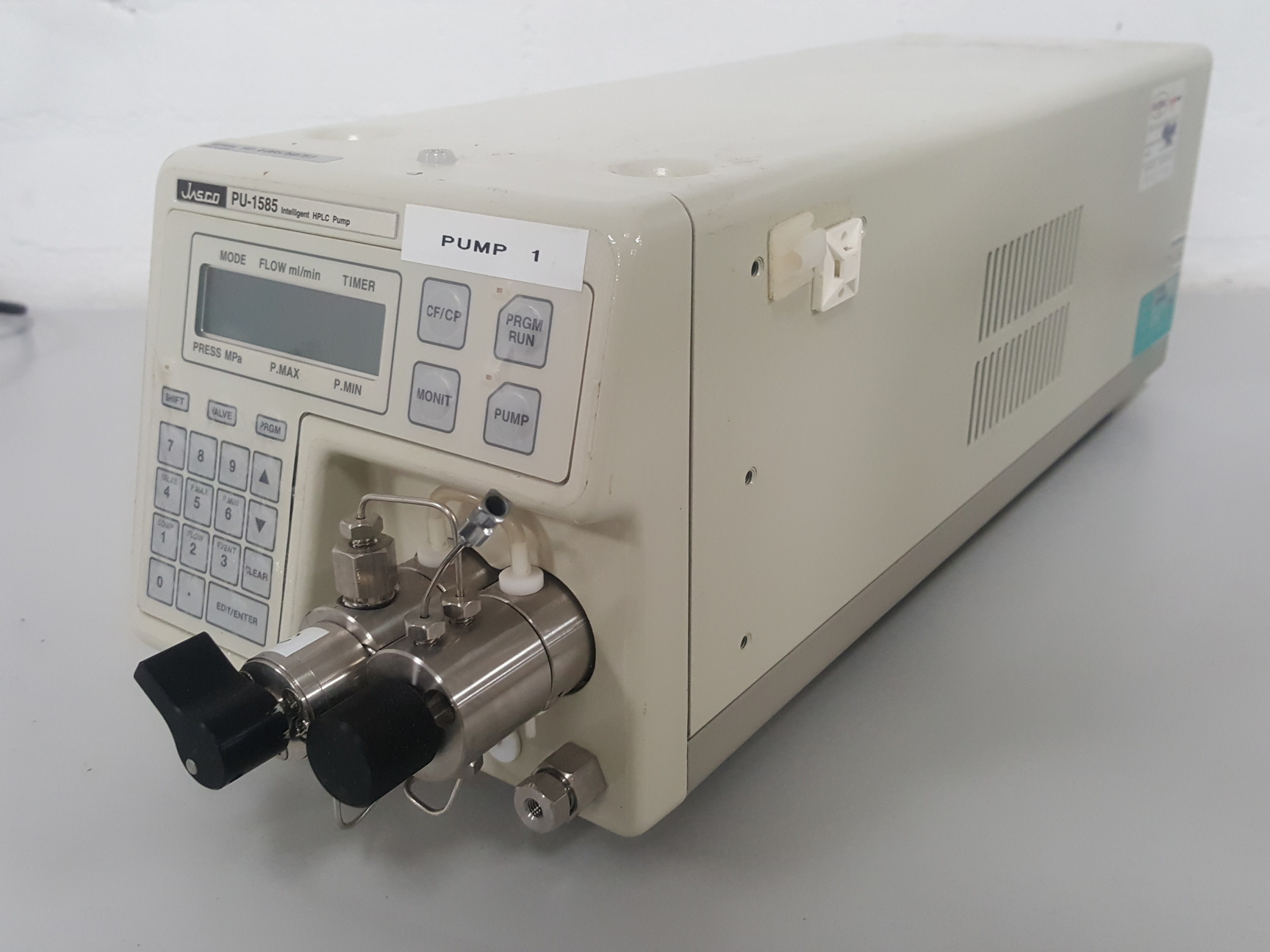 Image of Jasco UV-1575 Detector, PU1585 HPLC Pump, MX-2080-32 Mixer, DG-1580-54 Degasser