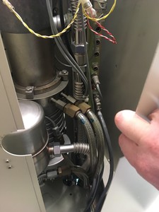 Thumbnail image of JEOL JEM-1200EXII Electron Microscope TEM, Magnets, Compressor, Power Supply Lab