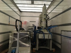 Thumbnail image of JEOL JEM-1200EXII Electron Microscope TEM, Magnets, Compressor, Power Supply Lab