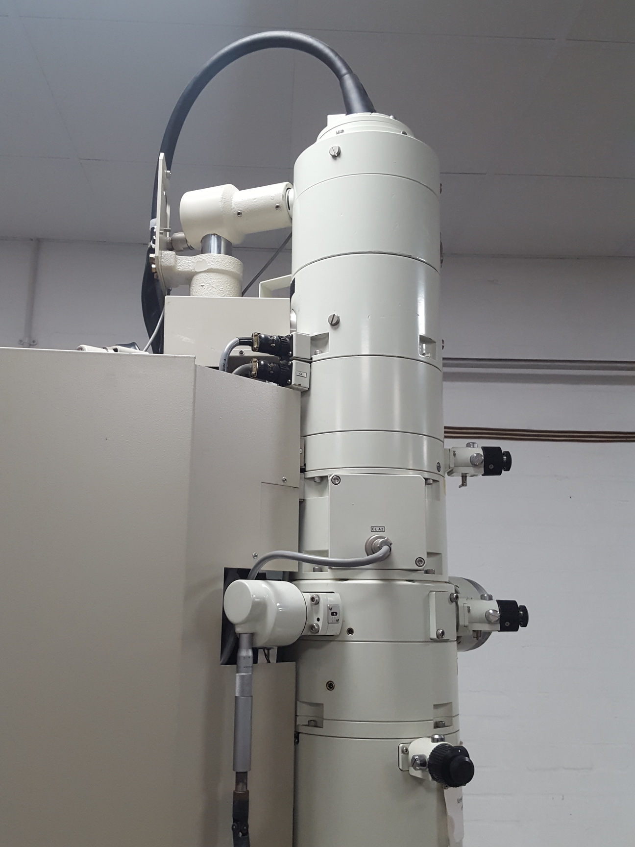 Image of JEOL JEM-1200EXII Electron Microscope TEM, Magnets, Compressor, Power Supply Lab