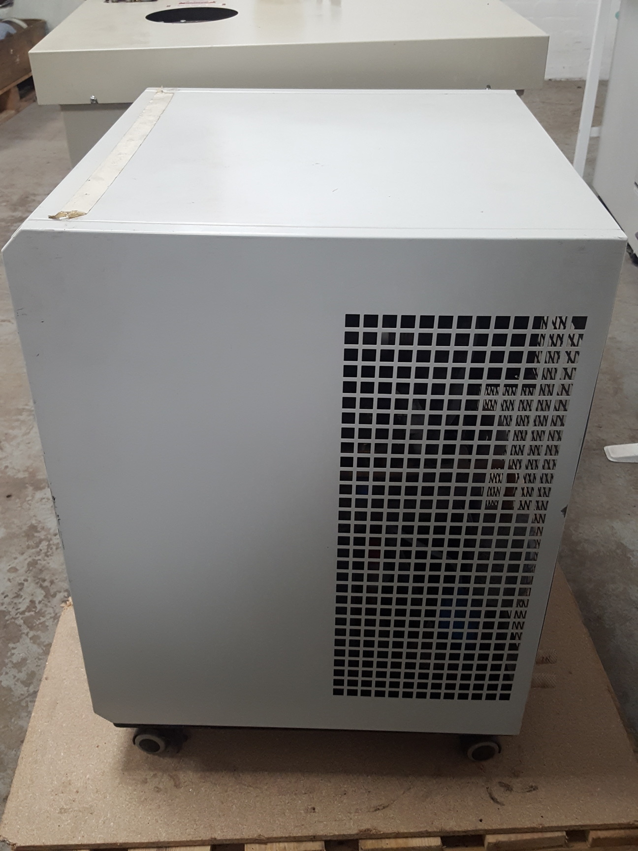 Image of JEOL JEM-1200EXII Electron Microscope TEM, Magnets, Compressor, Power Supply Lab