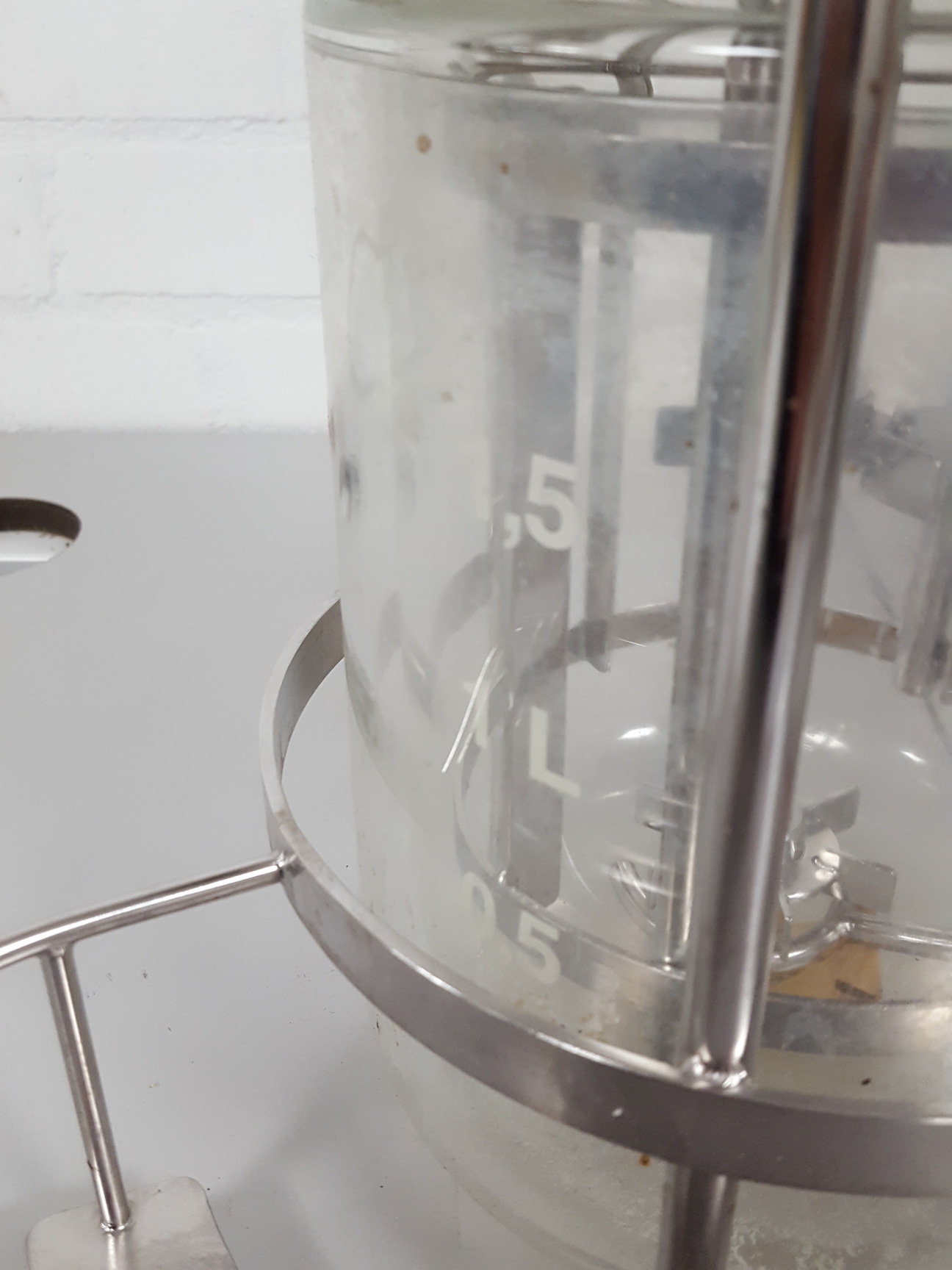 Image of B. Braun Biotech Biostat B Bioreactor System Lab
