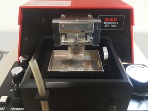 Thumbnail image of D.S.K DTK-1000 Microslicer Vibrating Blade Microtome Tissue Slicers Lab
