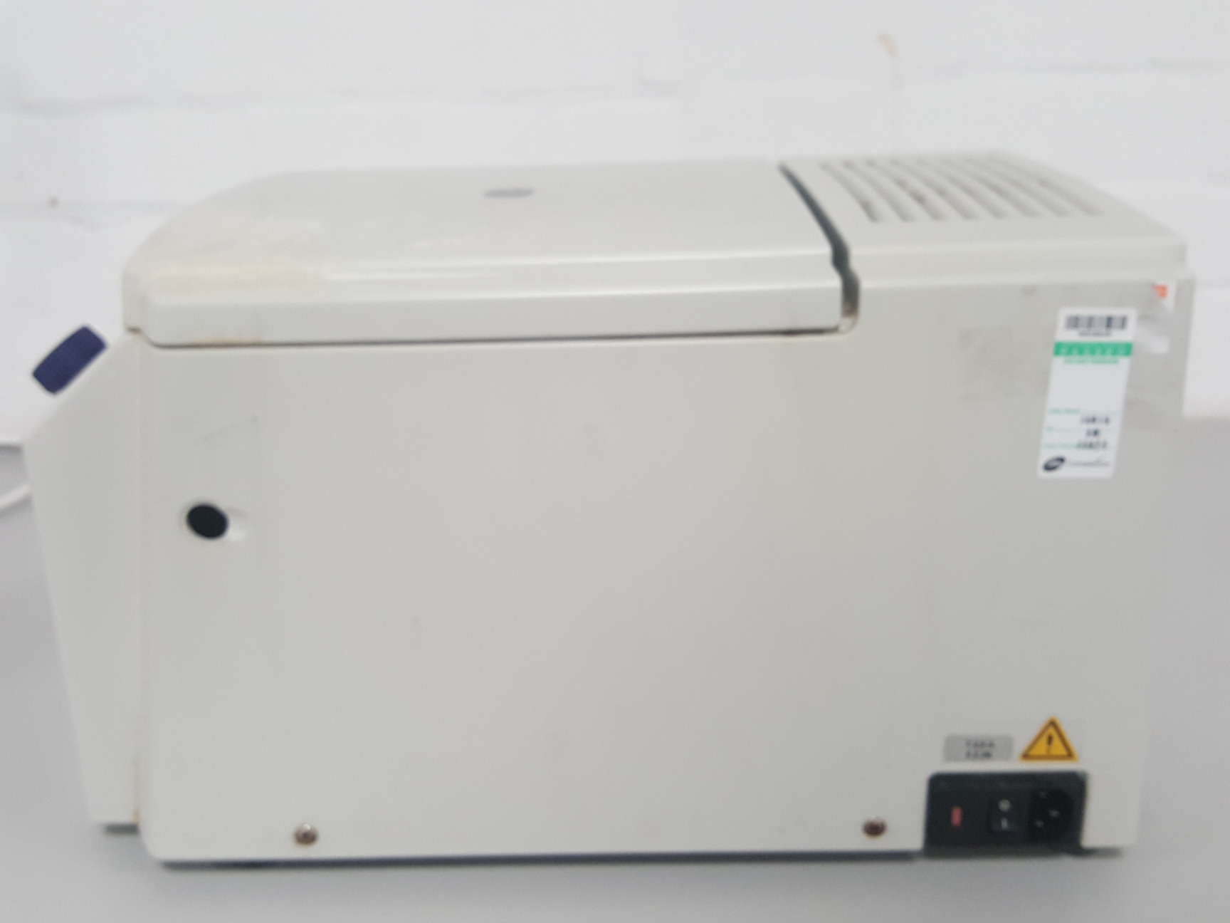 Image of Eppendorf 5415R Bench-Top Refrigerated Centrifuge + Rotor (Spares & Repairs)