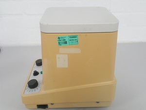 Thumbnail image of Eppendorf 5415C Benchtop Centrifuge With Rotor Lab