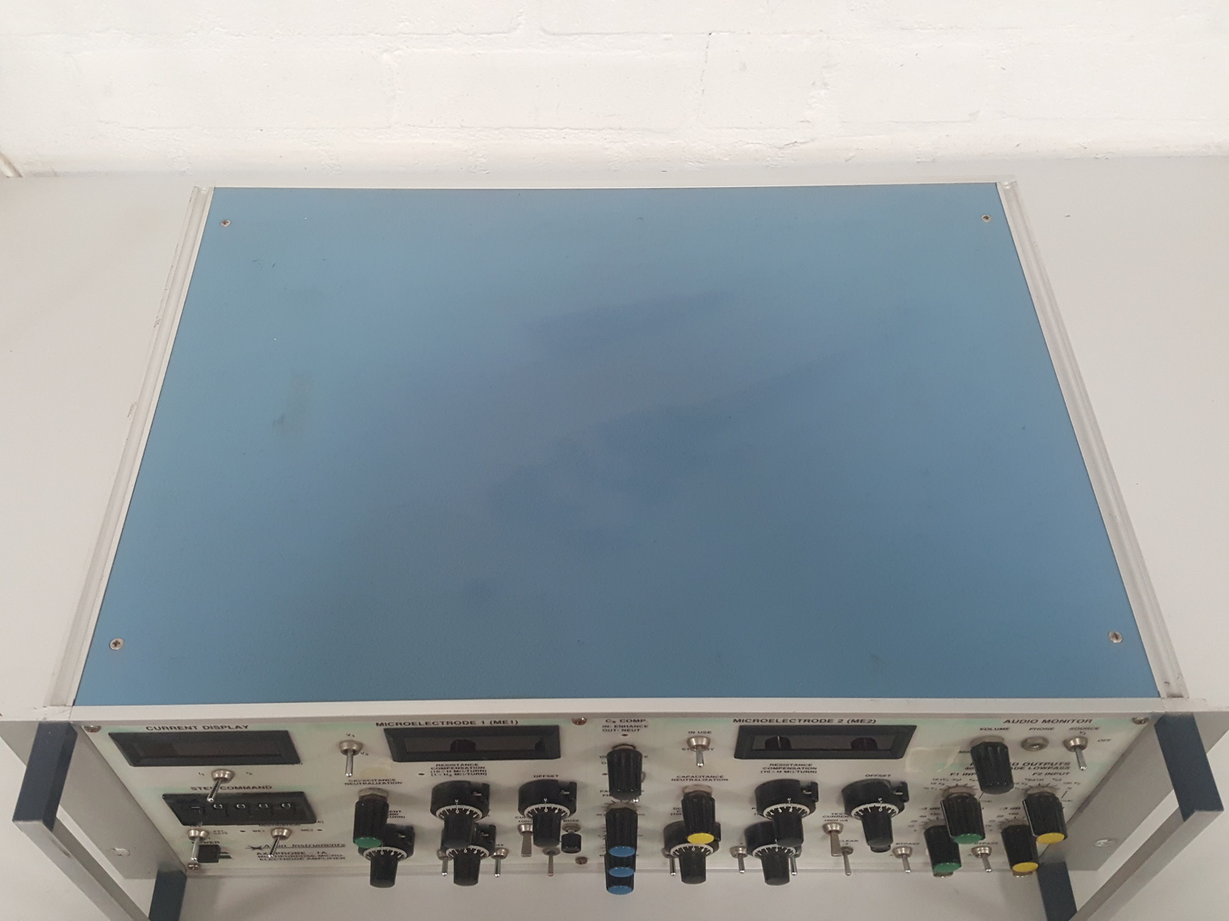 Image of Axon Instruments Axoprobe-1A Multi-Purpose Microelectrode Amplifier Lab