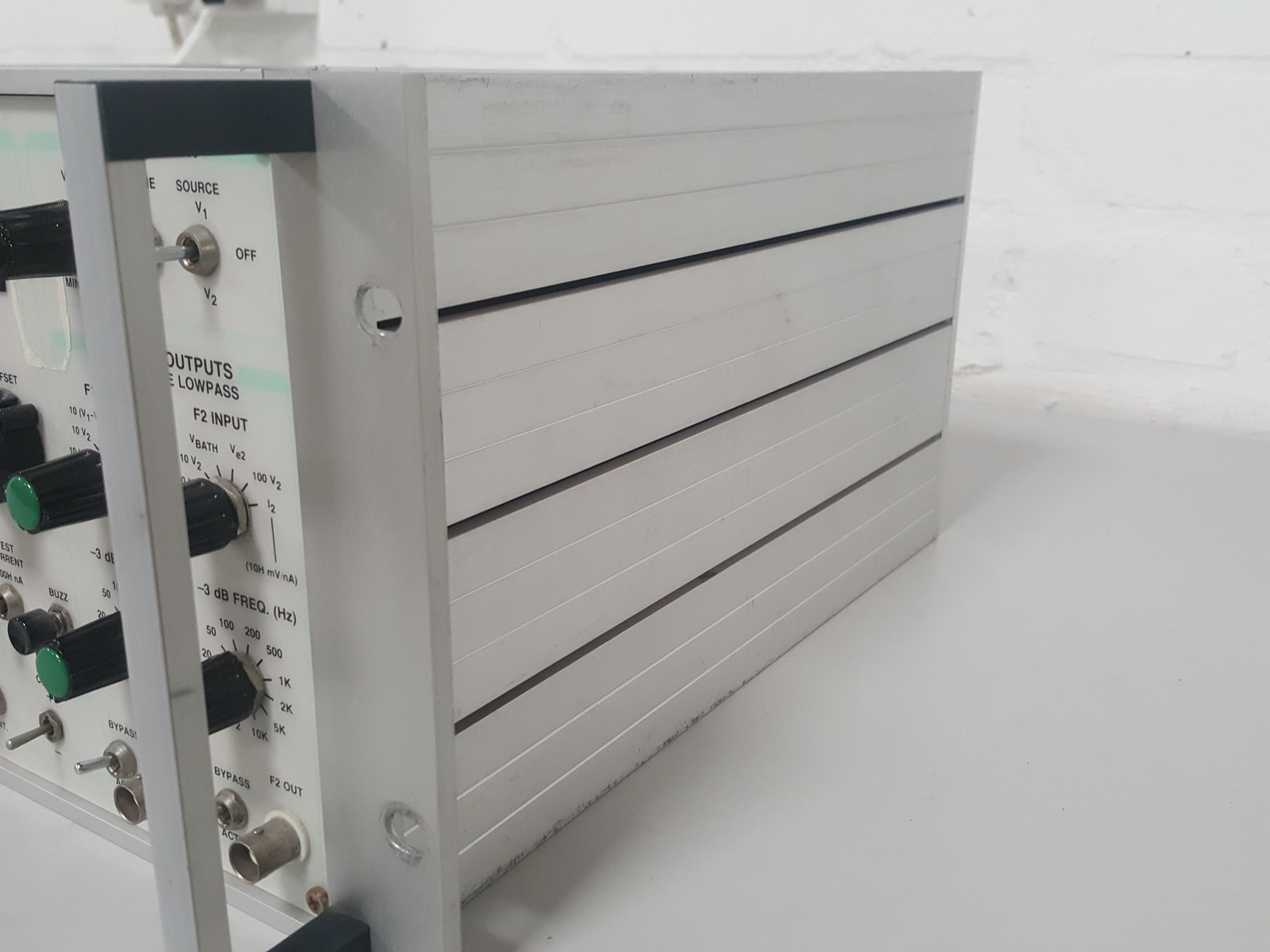 Image of Axon Instruments Axoprobe-1A Multi-Purpose Microelectrode Amplifier Lab
