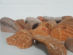 Thumbnail image of Lot of 25x Orange Bouldering / Rock Climbing Grips Hand / Foot 