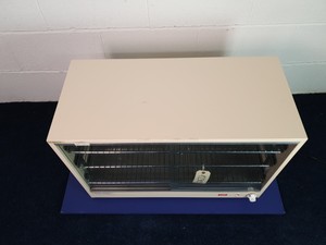 Thumbnail image of LEEC SSS - Drying Oven Lab Glassware Drying Cabinet 100L