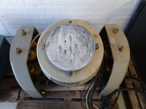 Thumbnail image of Vibration Testing Slip Table & VP85 Derritron Vibrator with Controller Unit
