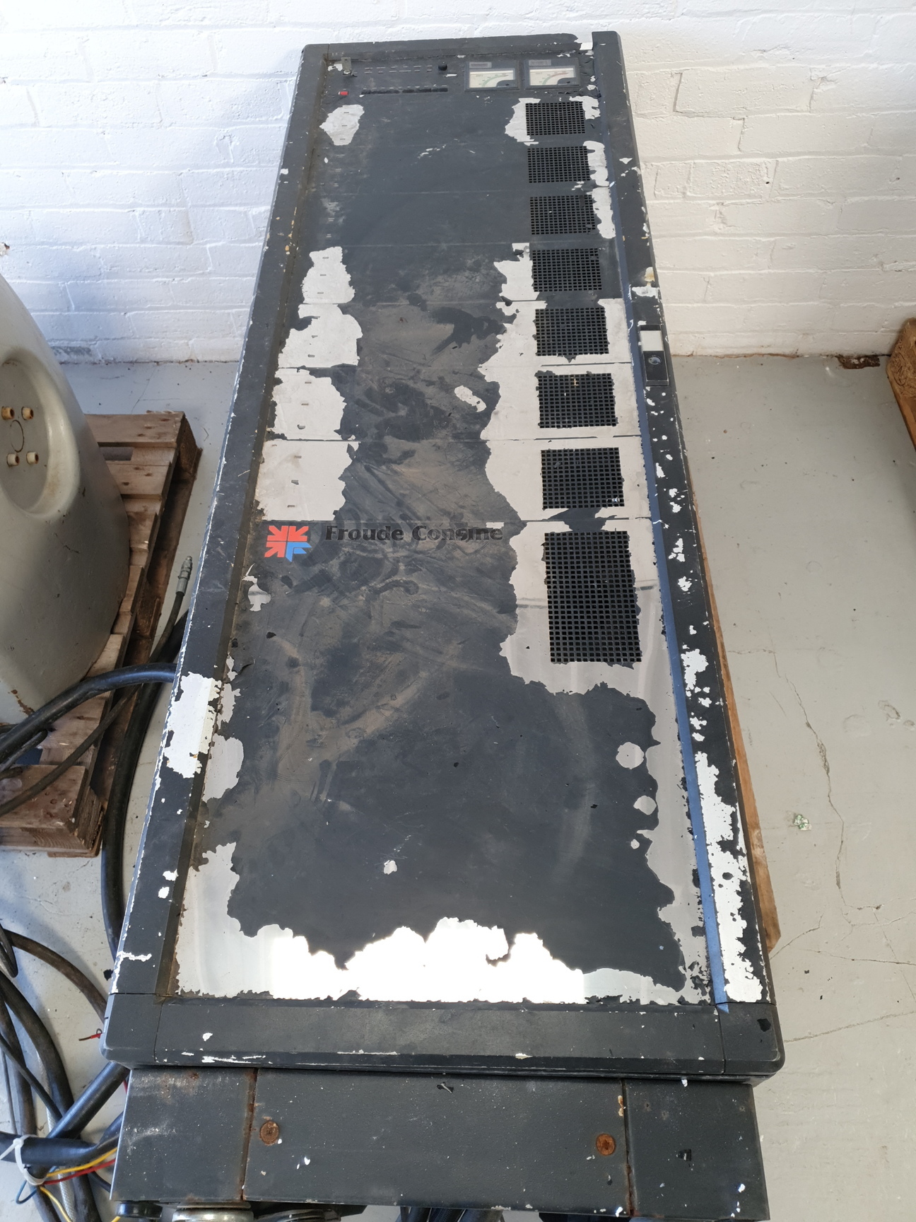 Image of Vibration Testing Slip Table & VP85 Derritron Vibrator with Controller Unit