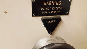 Thumbnail image of Vintage Avery Torsion Testing System 15000 LB 6609 CGG E601237