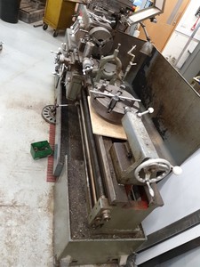 Thumbnail image of Harrison 17" (440mm) Swing Lathe Metalworking Machine 