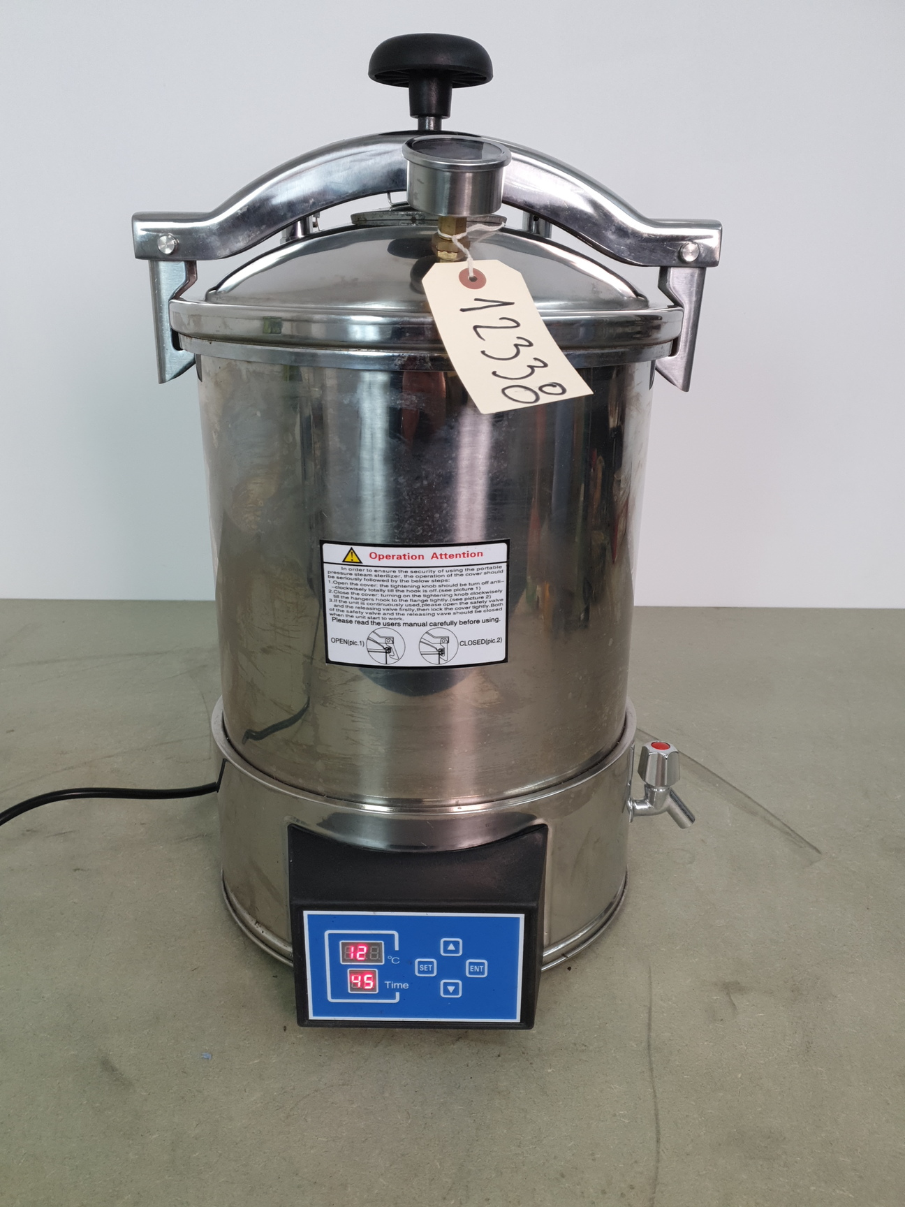 SUGOLD Portable Electric Pressure Steam Sterilizer ModelYX18HDD