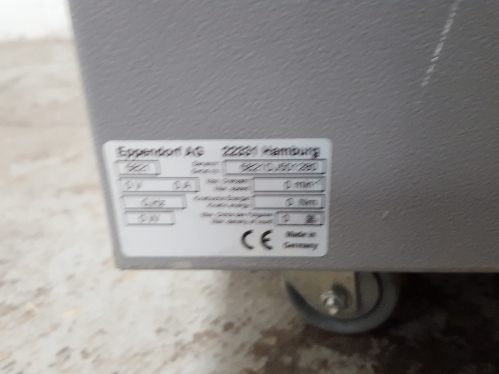 Image of Eppendorf AG 5821 Rolling Cabinet For Centrifuges 5804/R and 5810/R