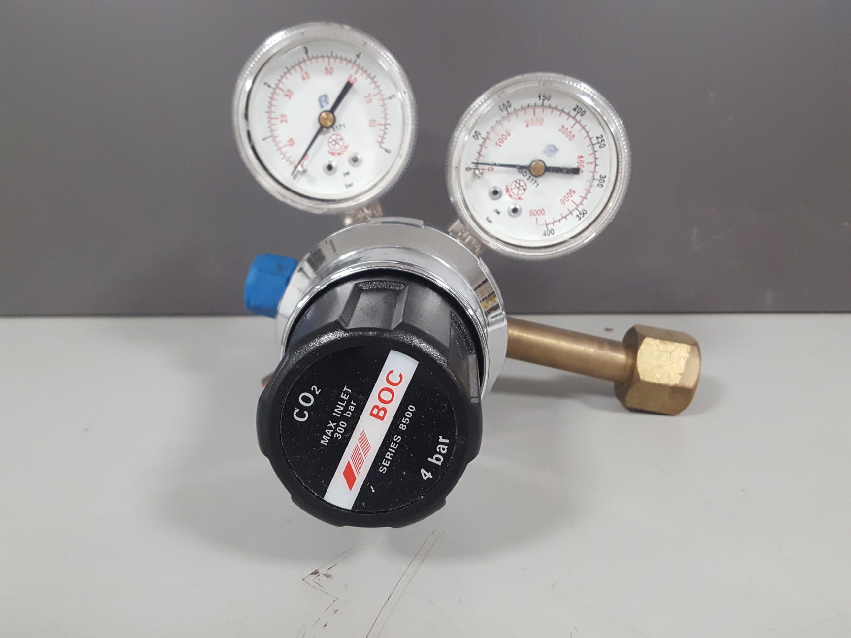 Image of BOC Series 8500 Carbon Dioxide 4-Bar Gas Regulator