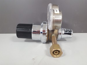 Thumbnail image of BOC Series 8500 Carbon Dioxide 4-Bar Gas Regulator